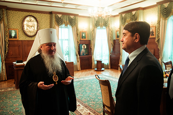 О взаимодействии Церкви и государства в Татарстане рассказал владыка Феофан в ходе встречи с помощником Президента РФ