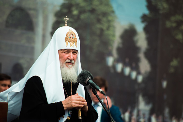 Патриарх Кирилл: воссоздавая святыни прошлого, мы направляем свой взгляд в будущее