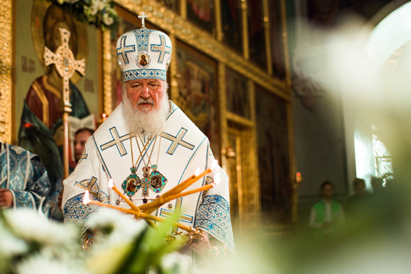 В праздник Казанской иконы Божией Матери Патриарх Кирилл совершил Литургию в Благовещенском соборе Казанского кремля