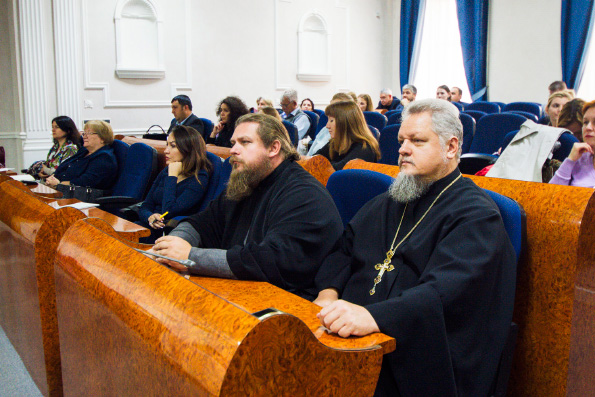 Священнослужители Казанской епархии приняли участие в совещании по проведению республиканского конкурса для некоммерческих организаций