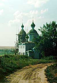 Успенская церковь (с. Малое Подберезье). 1997 год