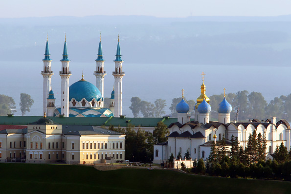 Казанский Кремль. Благовещенский собор и мечеть Кул Шариф
